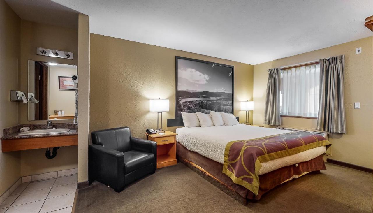 Park Inn By Radisson Osoyoos Esterno foto