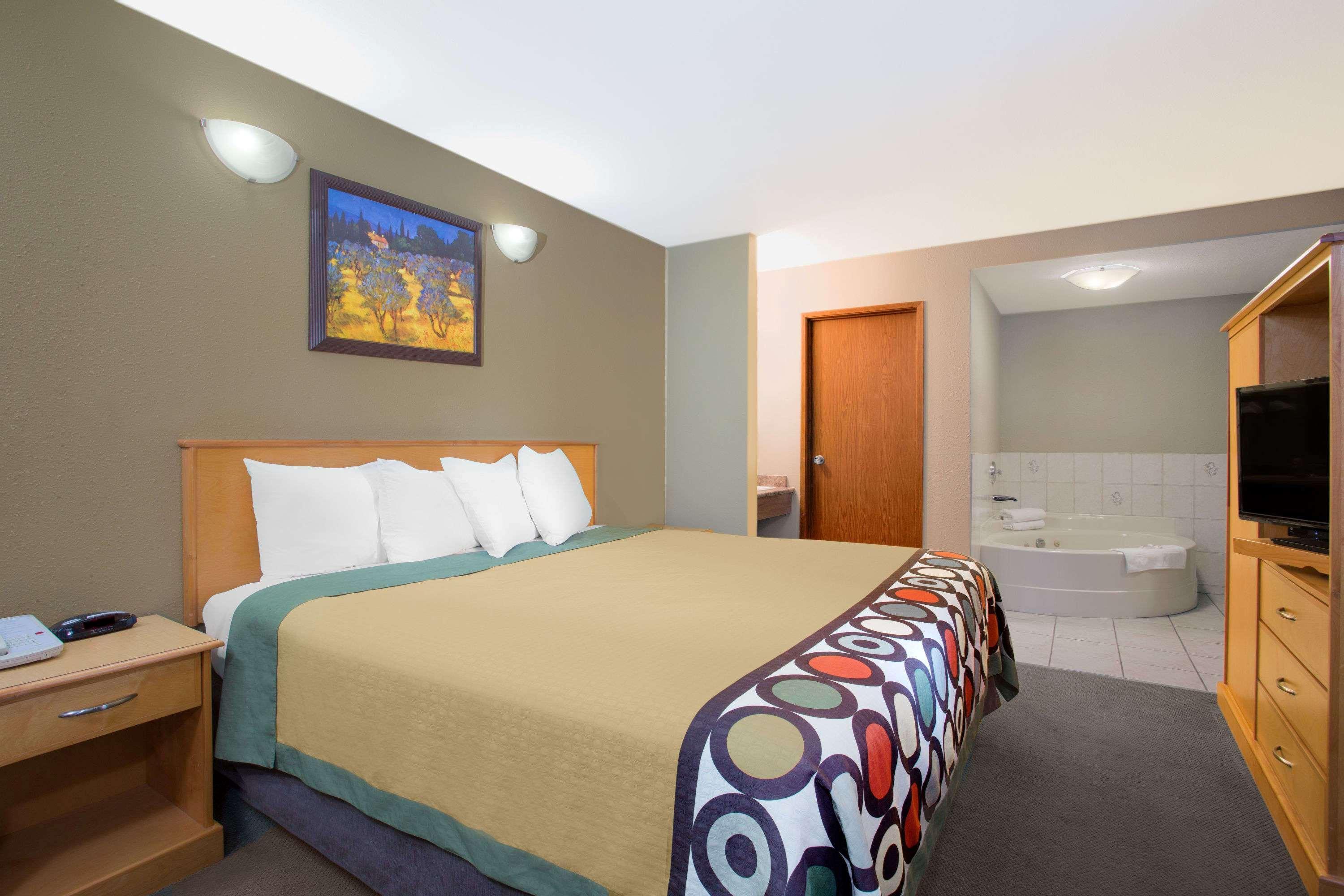 Park Inn By Radisson Osoyoos Esterno foto